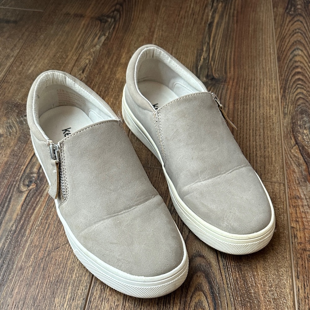 Kensie Taupe Slip-On Sneakers with Zipper
